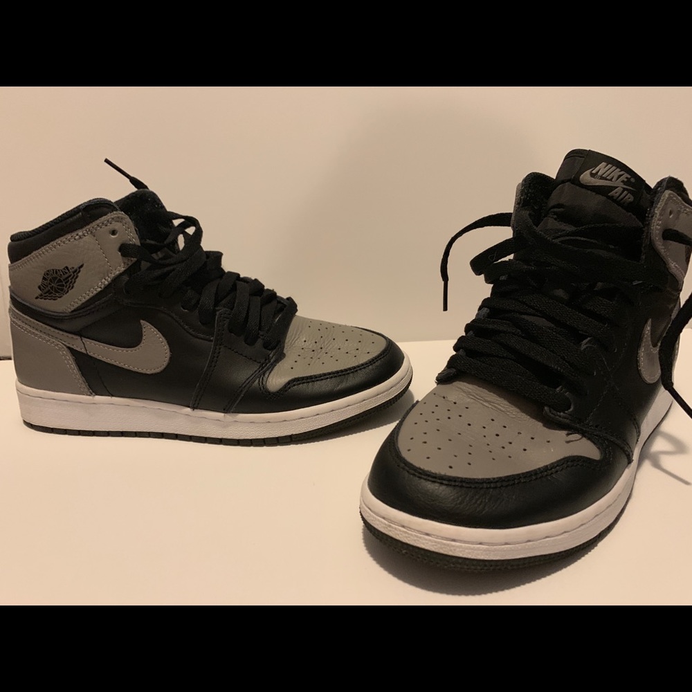 Air Jordan 1 shadows
